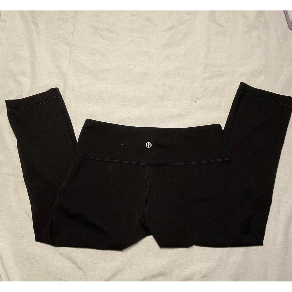 Lululemon black leggings